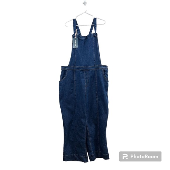 Modcloth Dark Wash Denim Knotted strap WideLegCropped Overalls EUG worn once - Picture 2 of 12